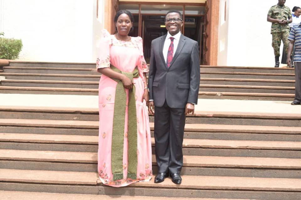 Katikkiro akkaatirizza omugaso gw’amawulire munkulaakulana y’eggwanga