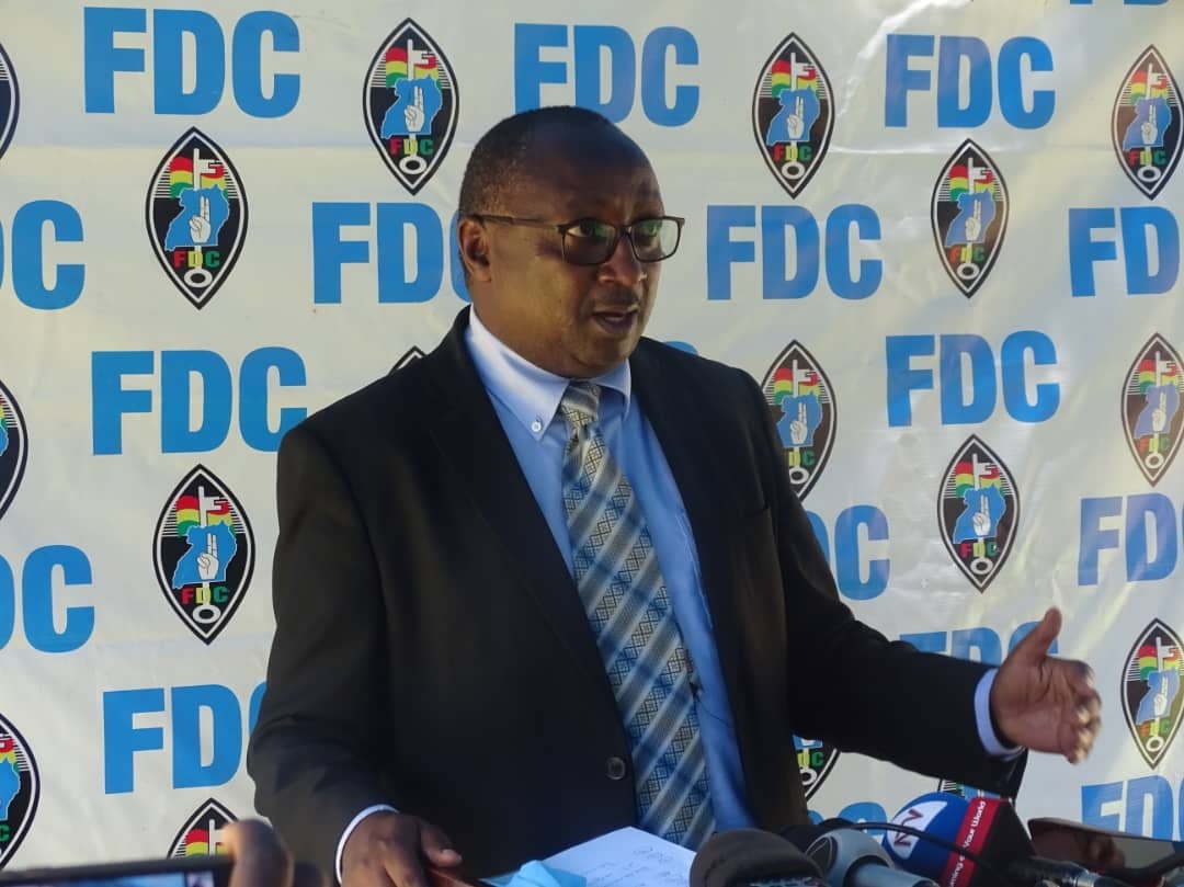Dr. Besigye mulamu, talina Corona – FDC