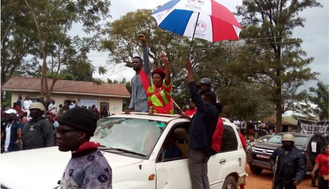 Kyagulanyi yeeyamye okukulaakulanya Bunyoro