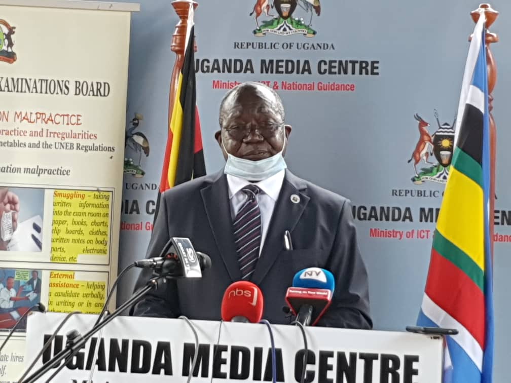 Abayizi akakadde kalamba be beewandiisizza okutuula ebibuuzo ebyakamalirizo – UNEB