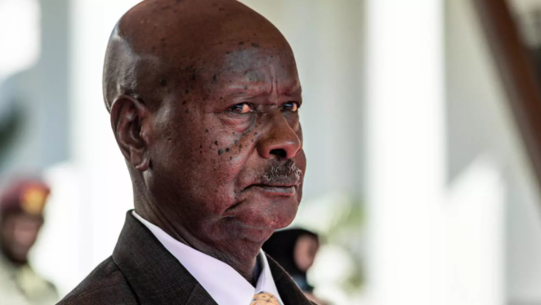 Akakiiko k’ebyokulonda ne Museveni bagaanye ebya Kyagulanyi okutereeza empaaba, tewali budde