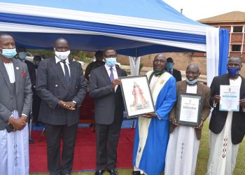 Bwe tutakuuma mpisa, tusabulula ebirungo ebitufuula Abaganda – Katikkiro Mayiga