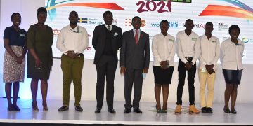 Katikkiro akubiriza abawangaala ne Mukenenya  obuteekubagiza