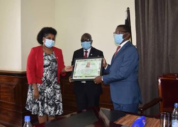 Katikkiro Mayiga asisinkanye aba PRAU