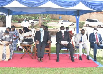 Katikkiro atongozza akakiiko akanaategeka Amatikkira