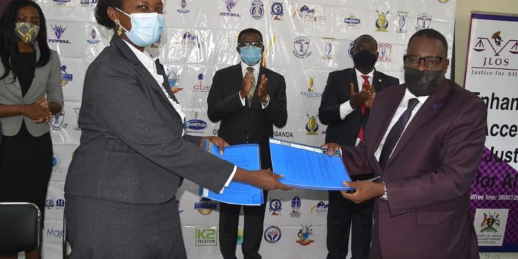 Buganda esse omukago ne Uganda Law Society okuyamba abeetaavu