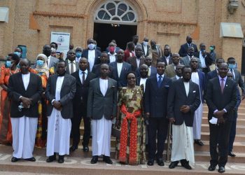 Buganda ezzeemu okubanja gavumenti, ejjukidde olumbibwa kw’olubiri