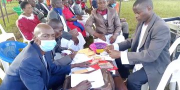 Ssekiboobo atongozza okuzimba bbugwe ku mbuga y’essaza