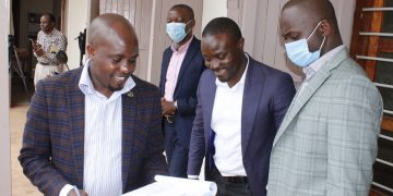 Omuloodi Lukwago addukiridde omulimu gw’okuddaabiriza Buddukiro