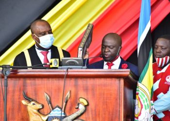 Omubaka Sseggirinya alayidde, agamba ssente z’emmotoka agenda kuzigabira abalonzi