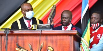 Omubaka Sseggirinya alayidde, agamba ssente z’emmotoka agenda kuzigabira abalonzi