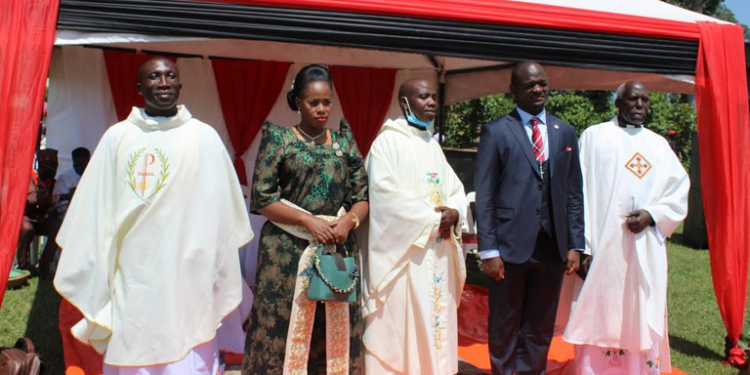 Aba NUP balabuddwa ku by’okulya ssente za Museveni