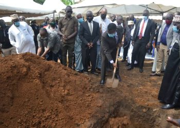 Kabaka akungubagidde Maama wa Owek. Lwasa