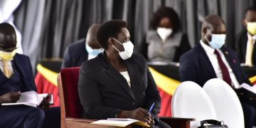 Palamenti ekakasizza Jessica Alupo ku ky’obumumyuka bwa Pulezidenti