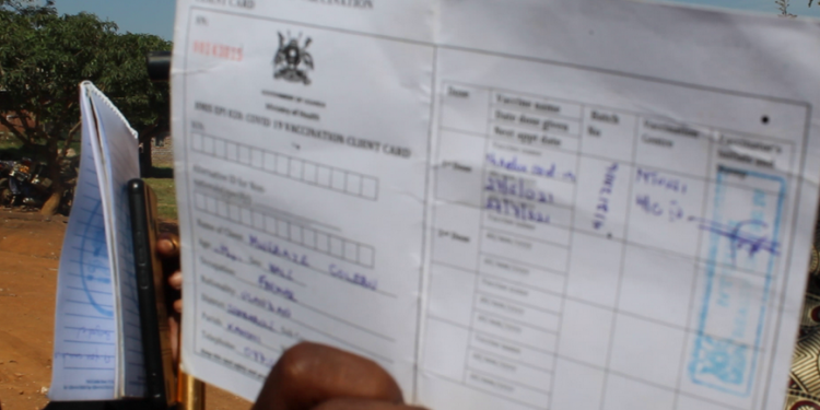 Bakutte akulira okugema Corona lwa kutunda kkaadi z’abagemeddwa