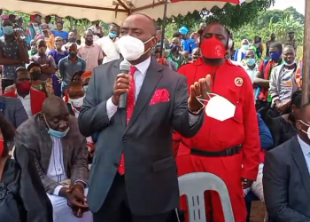 Boogeredde gav’t ebisongovu mu kuziika Owek. Sserubogo
