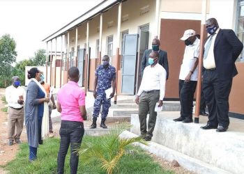 Batabukidde abakozi ba gavumenti lwa butanjula mirimu gye bakola