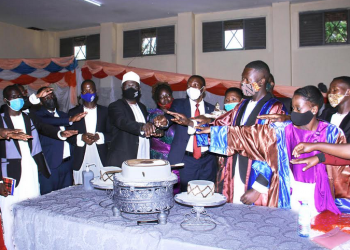 Aba Nkobazambogo ku Muteesa 1 Royal University bakyusizza obukulembeze