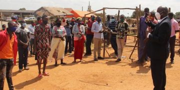 RDC Bamwine ayimirizza abazimba akatale, Mmeeya Namayanja n’awera