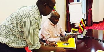 Museveni alonze omuko Rwabwogo ne Nakiwala Kiyingi okumuwabula