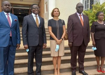 Katikkiro Mayiga asisinkanye abakungu ba IMF