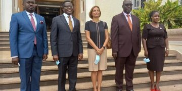 Katikkiro Mayiga asisinkanye abakungu ba IMF