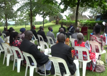 Bannabulemeezi basabiddwa okukuuma abayizi mu muggalo