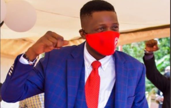 Chameleone bamuwadde emmotoka ne yeegaana ekibiina kya DP