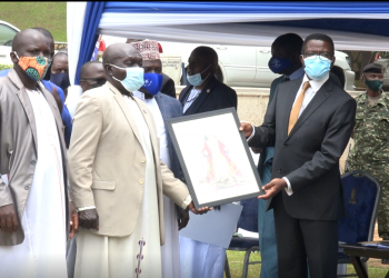 Waliwo abakwatirwa Buganda ensaalwa olw’okulaga Kabaka omukwano – Owek. Mayiga