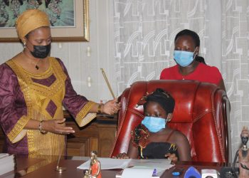 Nnaabagereka asabye gavumenti eyongere ku mutindo gw’ebyenjigiriza eri abaana abawala