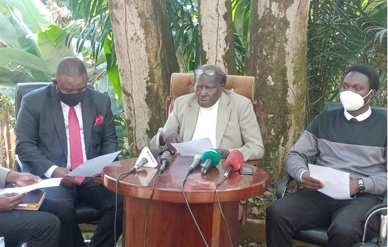 Prof. Kanyeihamba atutte Museveni mu kkooti ku by’okuggyawo okweyimirirwa