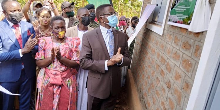 Kabaka azimbidde abeetaaga okubeerwa amayumba