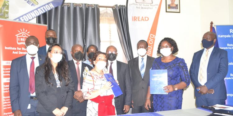 Obwakabaka busse omukago n’aba IREAD okutumbula ebyenjigiriza