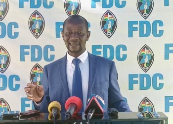 FDC: Museveni akomye okuyingiza ebyobufuzi mu nsonga za mayiro