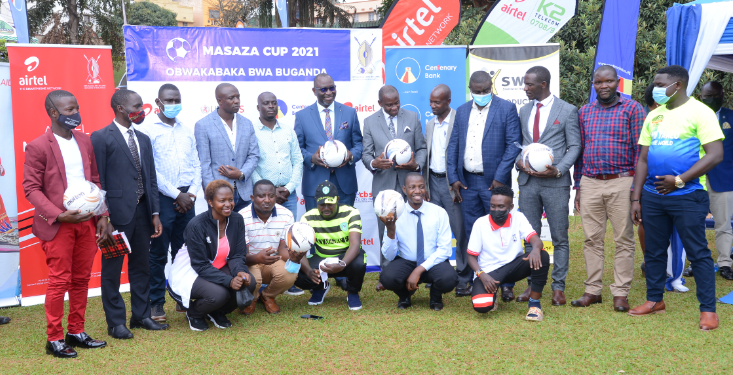 Ssaabasajja Kabaka asiimye okulabikako eri Obuganda nga aggulawo  emipiira gy’Amasaza 2021