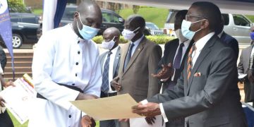 Gavumenti ekomye okutondawo ebizibu we bitali – Katikkiro Mayiga