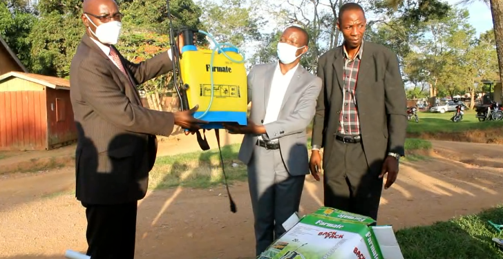 Minisita Kakomo atongozza emmerezo y’emmwanyi mu Buddu