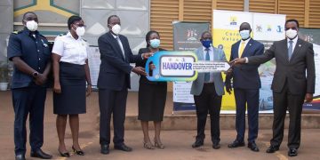 URA obuyinza obuwandiisa emmotoka ebuddizza Minisitule y’ebyentambula