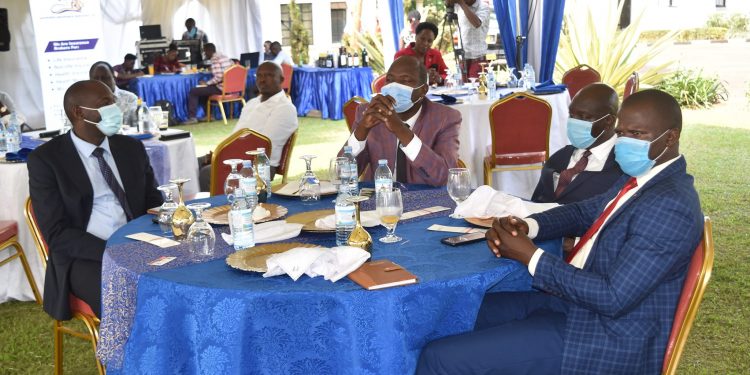 Basonze obukadde 300 okuddaabiriza emmotoka ya Ssekabaka Muteesa II