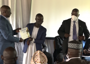 Minisita Kyewalabye alabudde abalung’amya b’emikolo ku kwekkiriranya