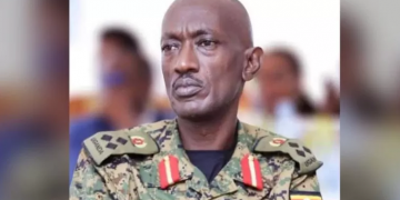 Amerika etandise okuluma; aduumira CMI Kandiho bamutaddeko envumbo