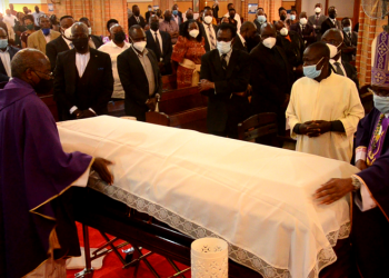 Basabidde omwoyo gwa Owek. Jolly Lutaaya