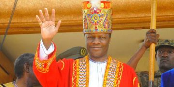 Ssaabasajja Kabaka asiimye okulabikako ng’aggulawo Olukiiko