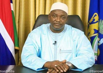 Gambia : Pulezidenti Barrow alayiziddwa  bw’awangudde omusango
