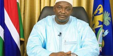 Gambia : Pulezidenti Barrow alayiziddwa  bw’awangudde omusango