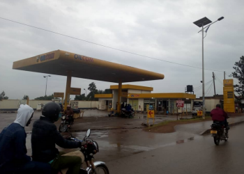 Gavumenti eyimirizza okukebera COVID-19 e Malaba ne Busia okulwanyisa ebbula ly’amafuta