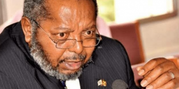 Baakusaasaanya obukadde 410 mu maziika ga Gavana Mutebile