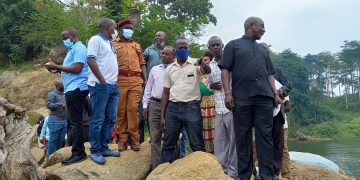 Minisita Kyewalabye alabudde abasima omusenyu ku biyiriro bya Kalagala