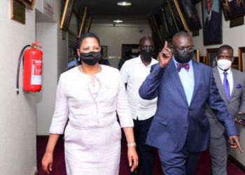 Anita Among:  Muve ku ng’ambo, Sipiika Oulanyah akyali mulamu era ajjanjabwa