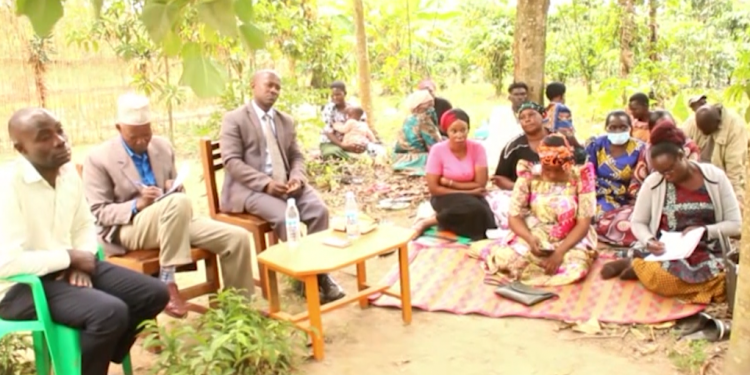 Balabudde abaagala okwezza ebifo by’Ennono